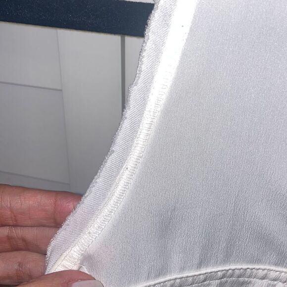 Rock & Republic flowy racerback tank “check back of tank” soft rayon” - Picture 2 of 7